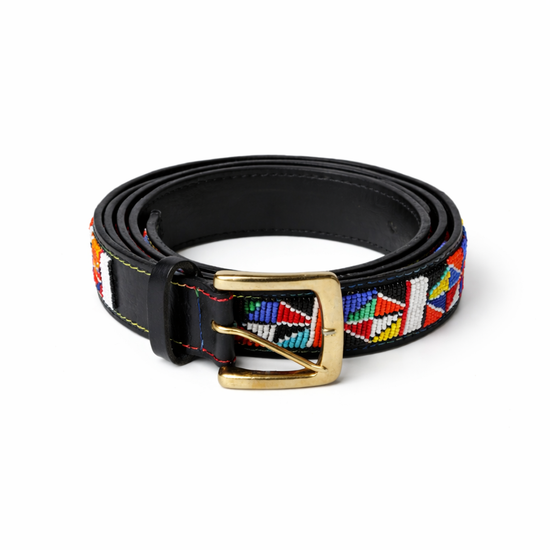 Massai Ledergürtel mit Perlen – Mehrfarbiger geometrischer Statement-Gürtel